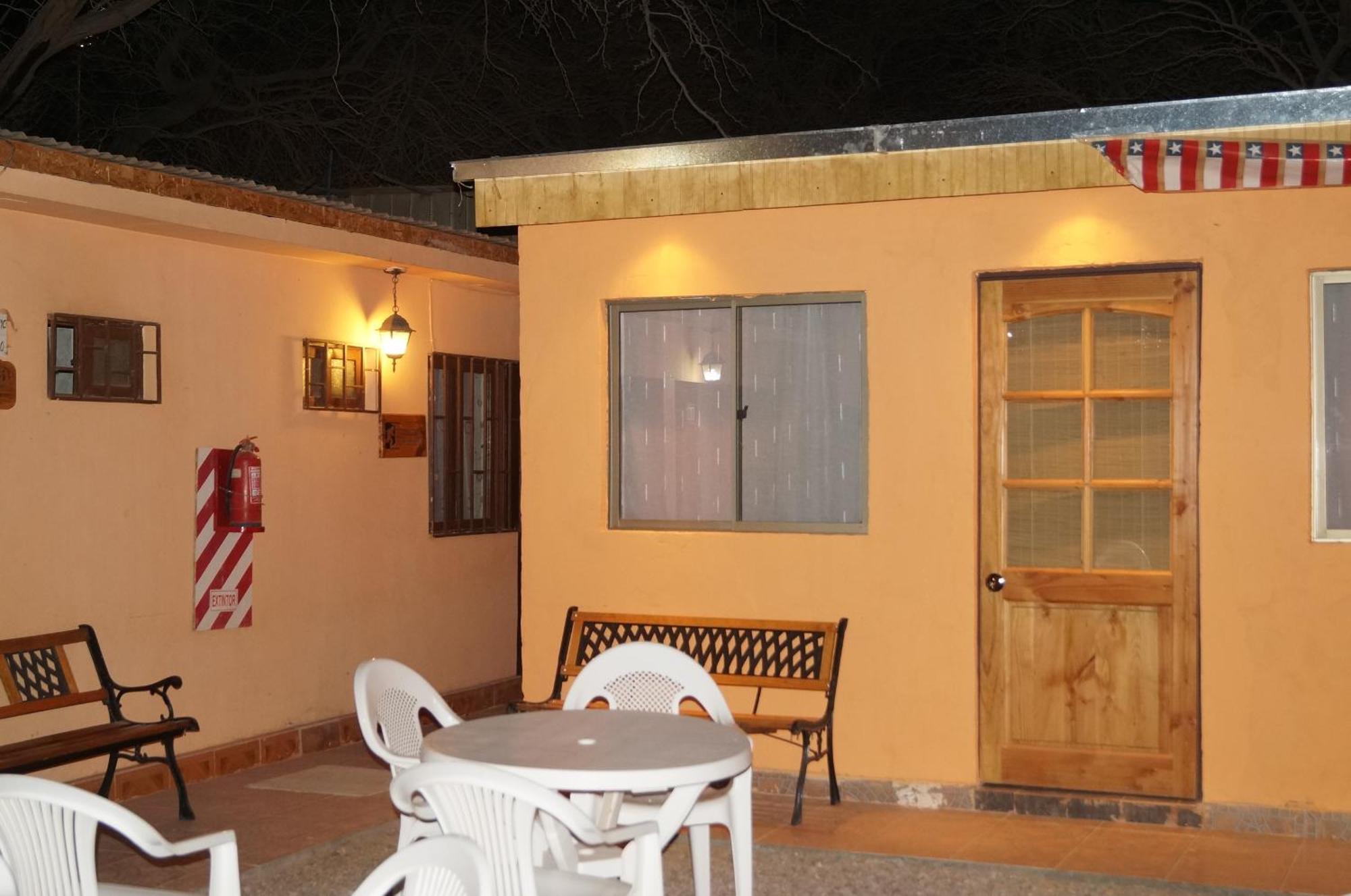 Hostal Intipara Сан-Педро-де-Атакама Экстерьер фото