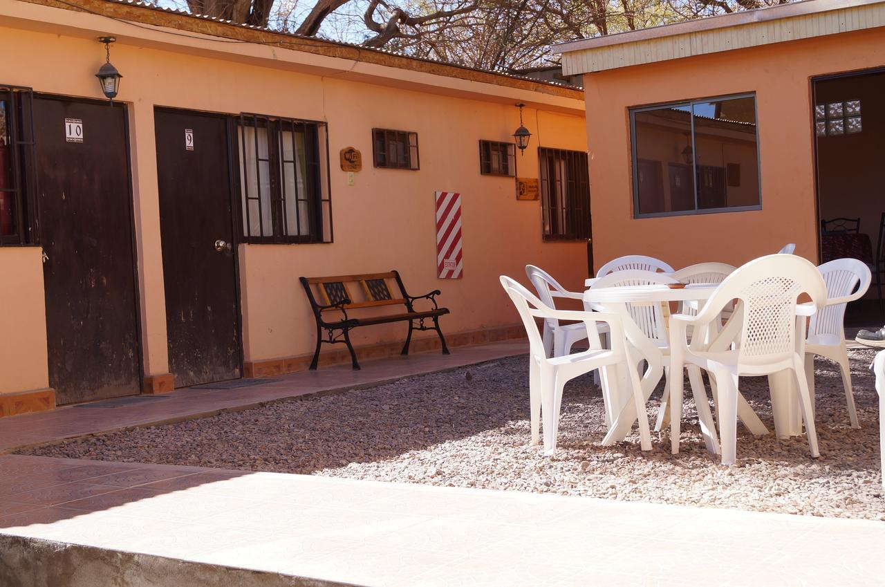 Hostal Intipara Сан-Педро-де-Атакама Экстерьер фото
